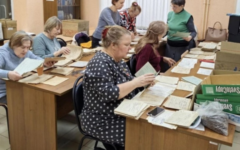 В городском архиве прошёл первый партнёрский практикум для краеведов «Я – для архива, архив для меня»